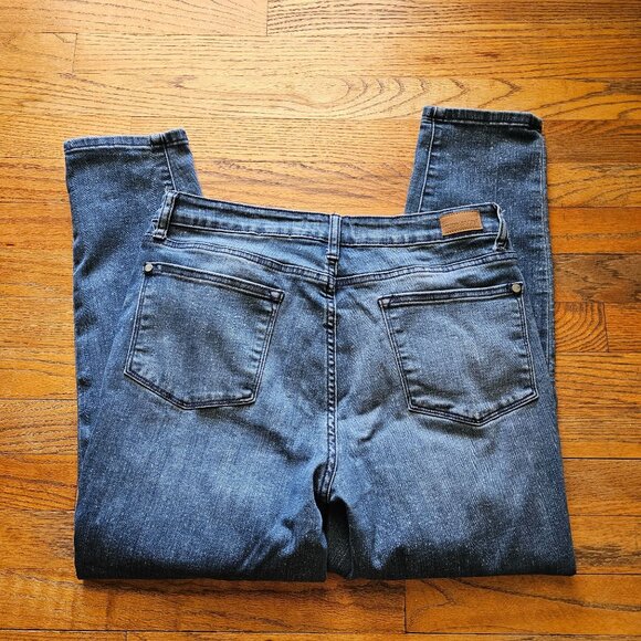 Judy Blue Relaxed Fit Jeans 11 / 30 - Picture 2 of 4